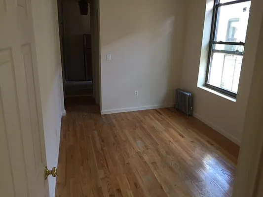 Rented by PMG Real Estate  | media 14