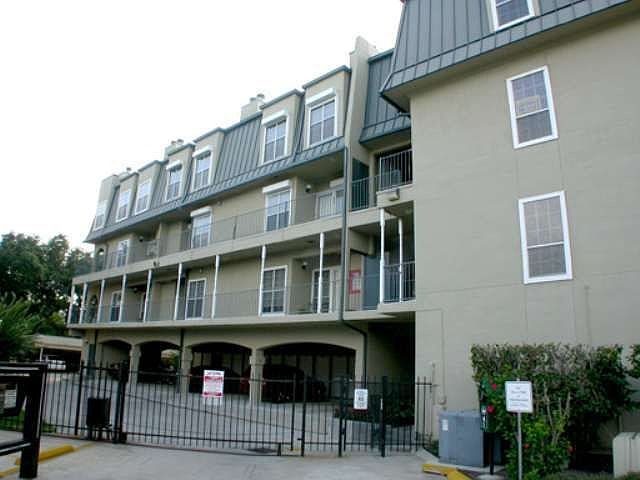 1st image of 921 Marine Dr APT 218