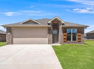 1705 Ferguson St, Pea Ridge, AR 72751