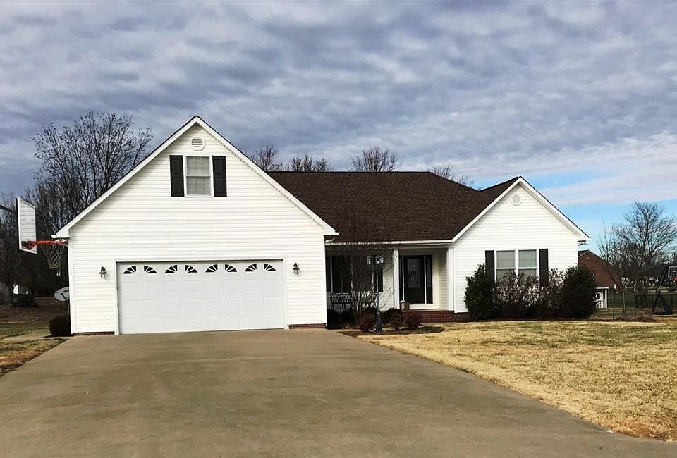 1st image of 338 Smiths Ln