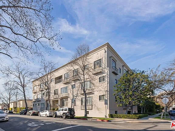 2nd image of 9601 Charleville Blvd APT 12