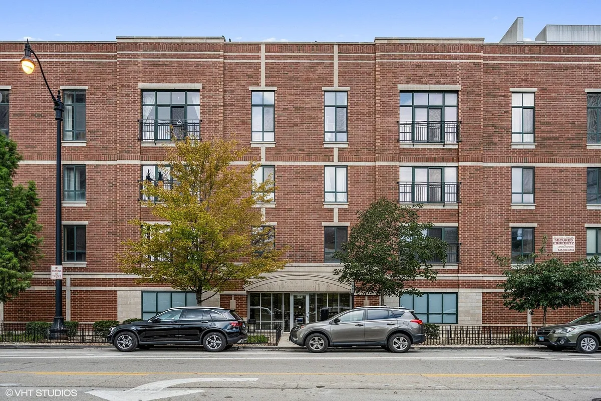 Building Photo - 1440 S Wabash Ave #213