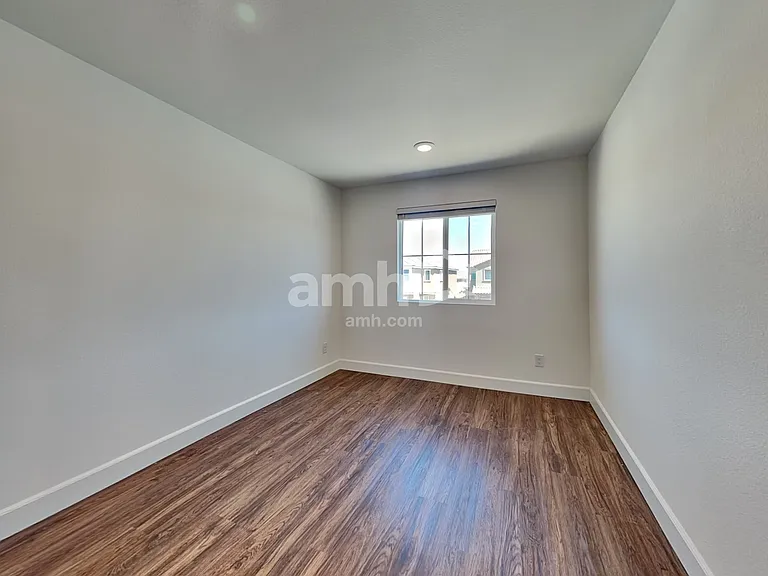 9171 Ribbon Meadow Ct — Photo 15