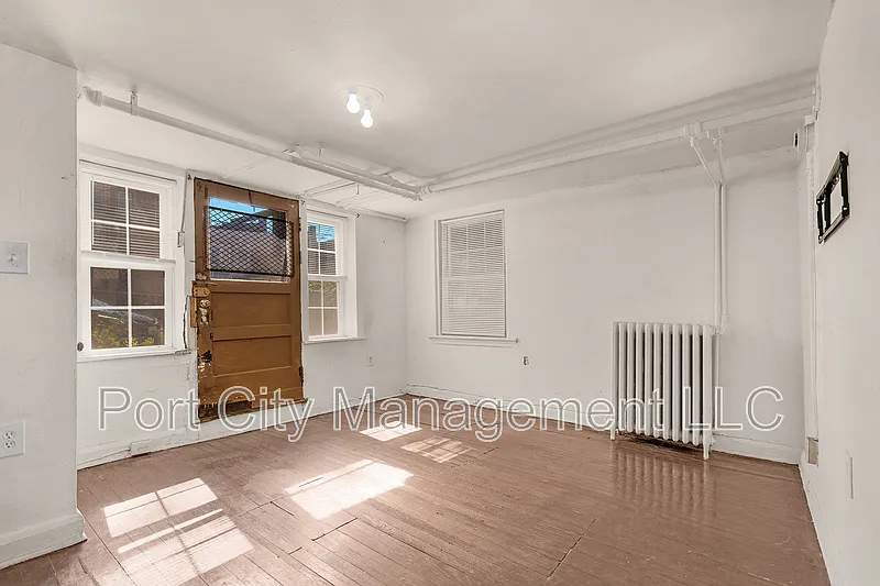 1 bed, 1.0 bath, $1,150 — Photo 4