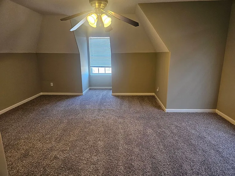 8843 Campaldino Ave — Photo 6
