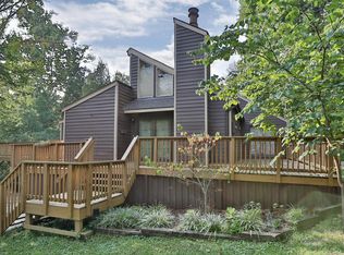 3815 Briar Ridge Rd, La Grange, KY 40031