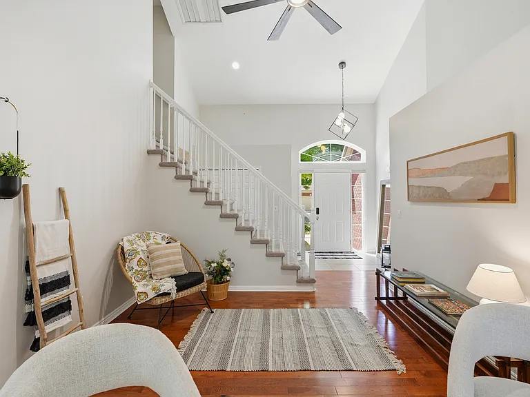 4421 Honeysuckle Dr — Photo 23