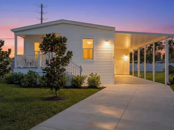 9 Tanglewood Ave, Port Orange, FL 32127