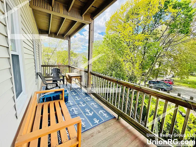 509 Washington St #2 — Photo 4