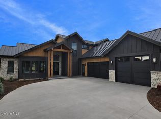 16767 S Citrine Dr, Coeur D Alene, ID 83814