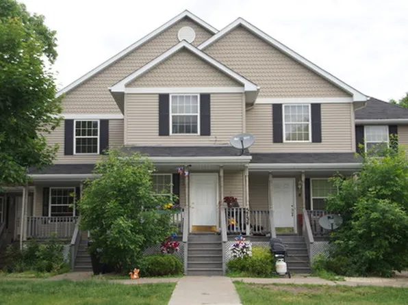 5734 147th St N Unit 3, Hugo, MN 55038