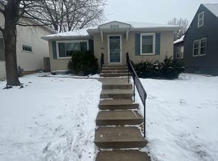802 Armstrong Ave, Saint Paul, MN 55102