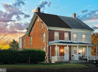544 E Main St, Dallastown, PA 17313