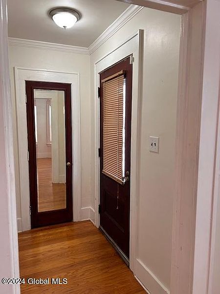 4th image of 1449 Garner Avenue
