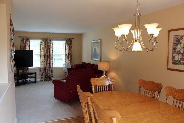 1st image of 214 Bridgewood Dr