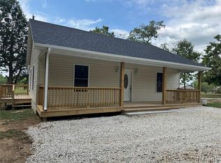 418 E Canaan Rd, Gerald, MO 63037