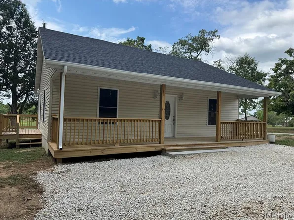 418 E Canaan Rd, Gerald, MO 63037