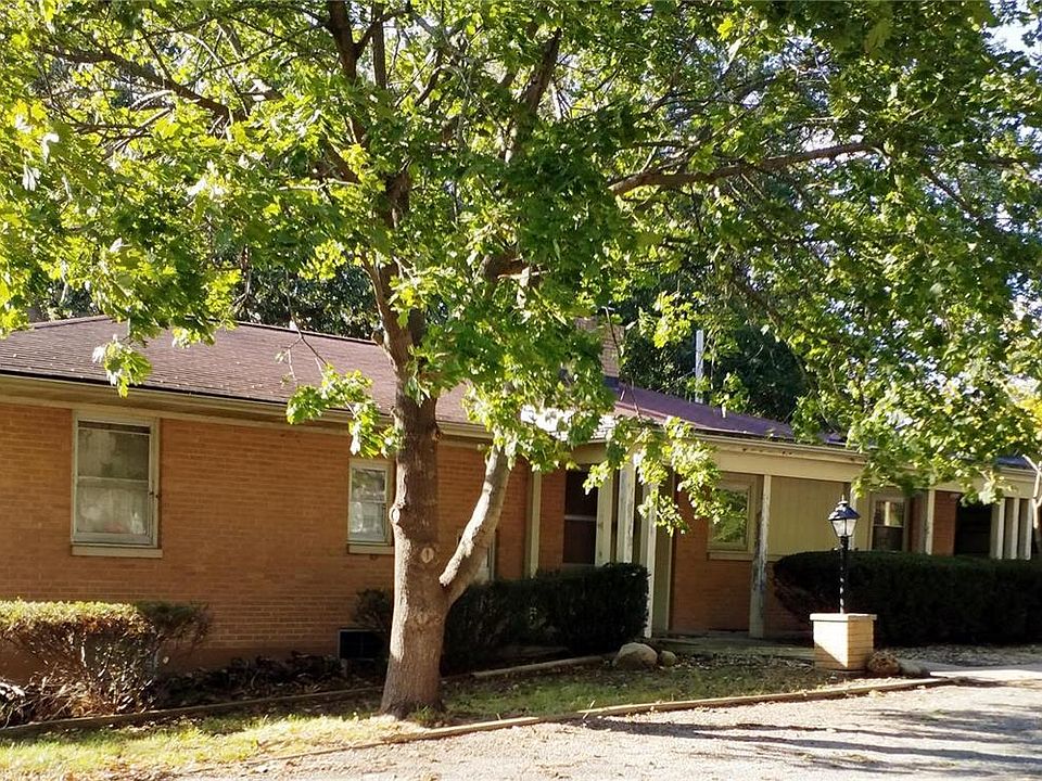 1st image of 118 Head St