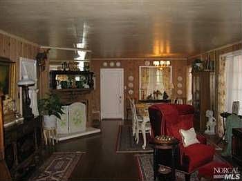 2nd image of 12 Palm Ave