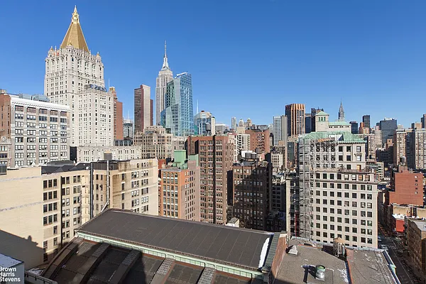 Rented by Brown Harris Stevens | media 12