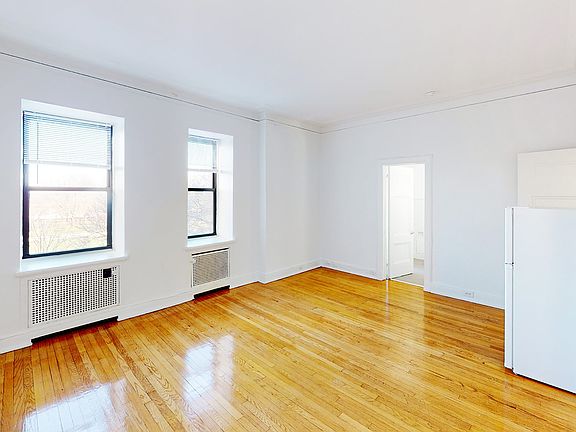 Dining/Living room