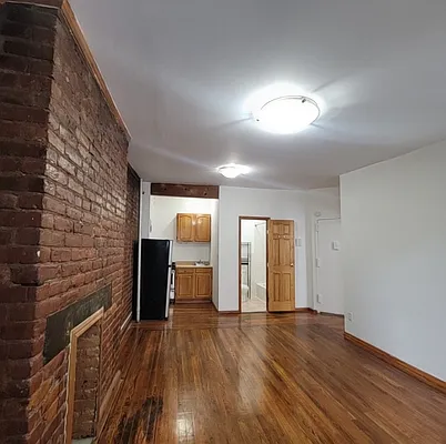 Rented by Oxford Property Group | media 5