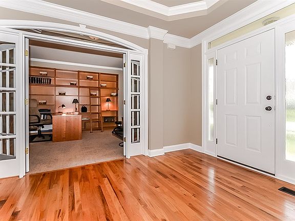 4th image of 186 Montibello Dr