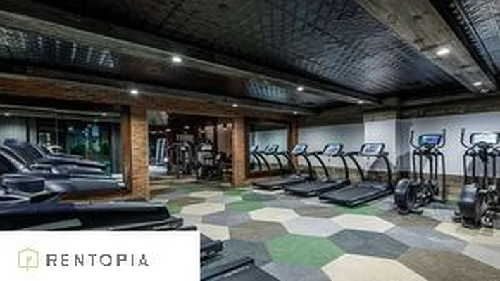 Rented by Rentopia | media 104