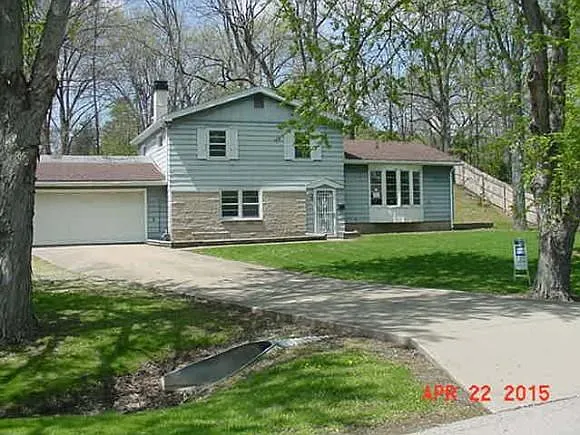 2239 S Rainwater Dr photo 1
