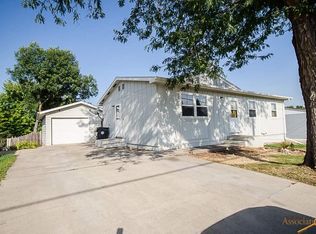 2307 Sheridan Lake Rd, Rapid City, SD 57702