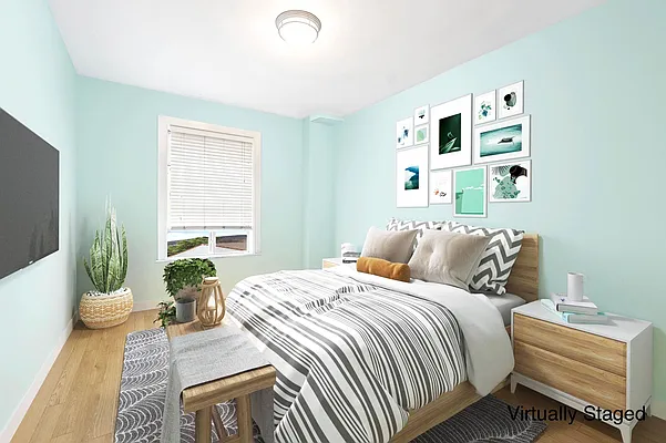 Sold by Compass | media 7