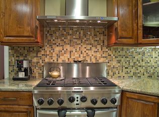1963 Elmsbury Rd, Westlake Village, CA 91361