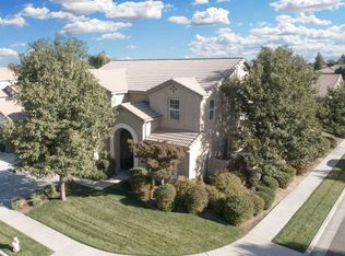 1921 Iacovetti Ct, Tulare, CA