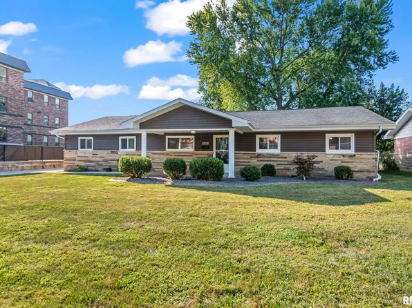 1208 Ivywood Dr, Springfield, IL 62704