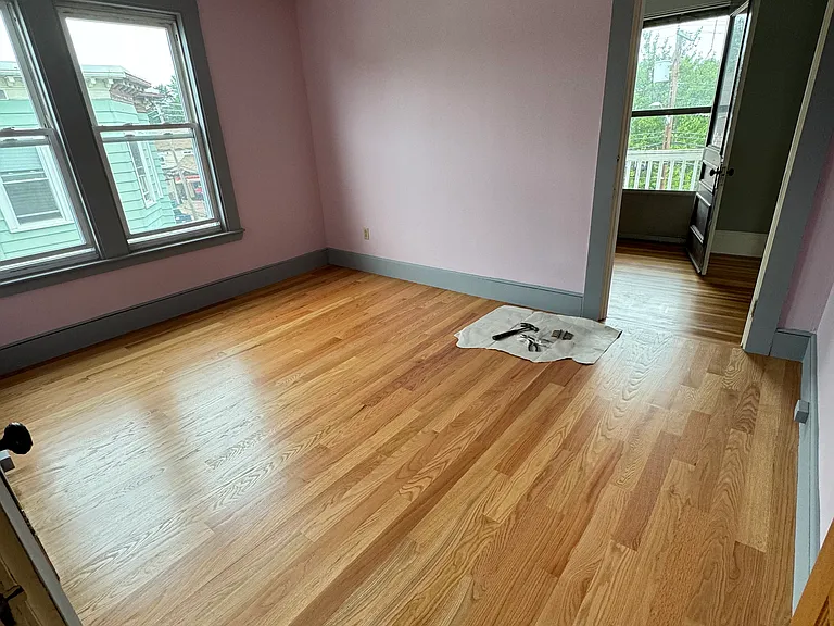 700-702 Summer St #3 — Photo 6