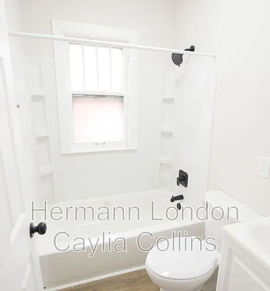 3424 Lucas And Hunt Rd — Photo 11