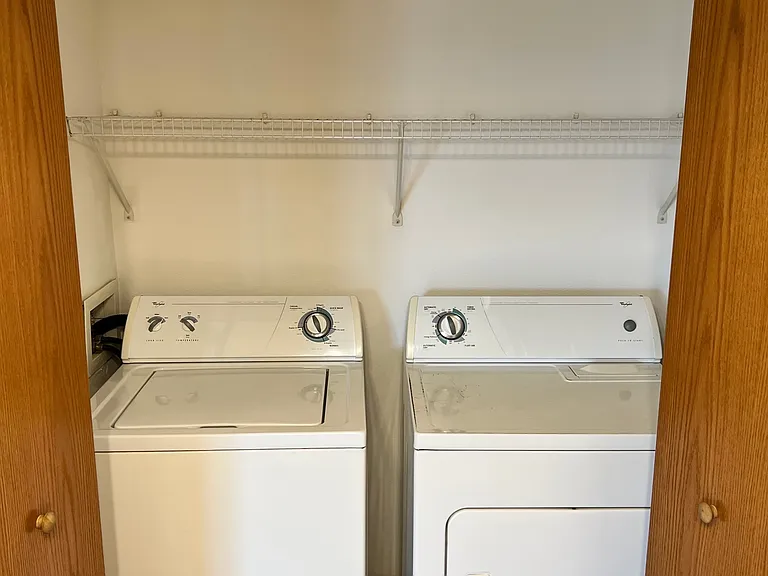 1560 W Pine St #613 — Photo 6