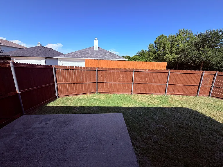 1700 White Rock Ct — Photo 15