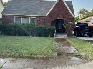 2811 Ivandell Ave, Dallas, TX 75211