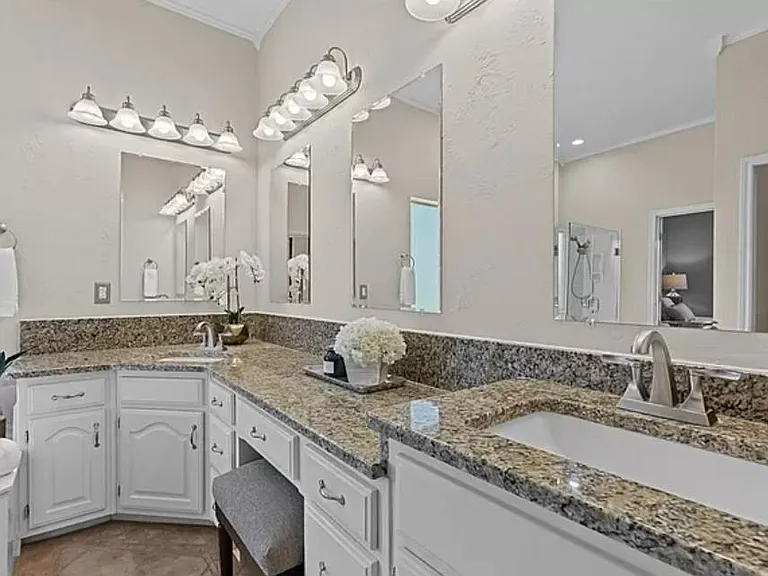 4208 Forbes Dr — Photo 5