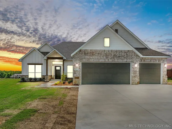 4414 S Teal Ridge Dr W, Sand Springs, OK 74063