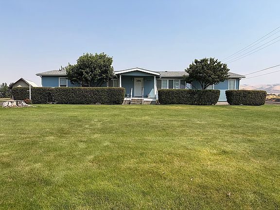 4th image of 71571 Angus Ave