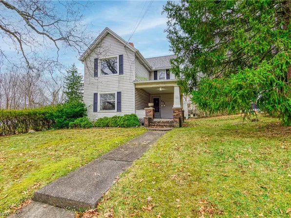 628 S Diamond St, Ravenna, OH 44266