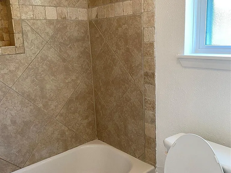 22810 Archibald Blair Ln — Photo 16