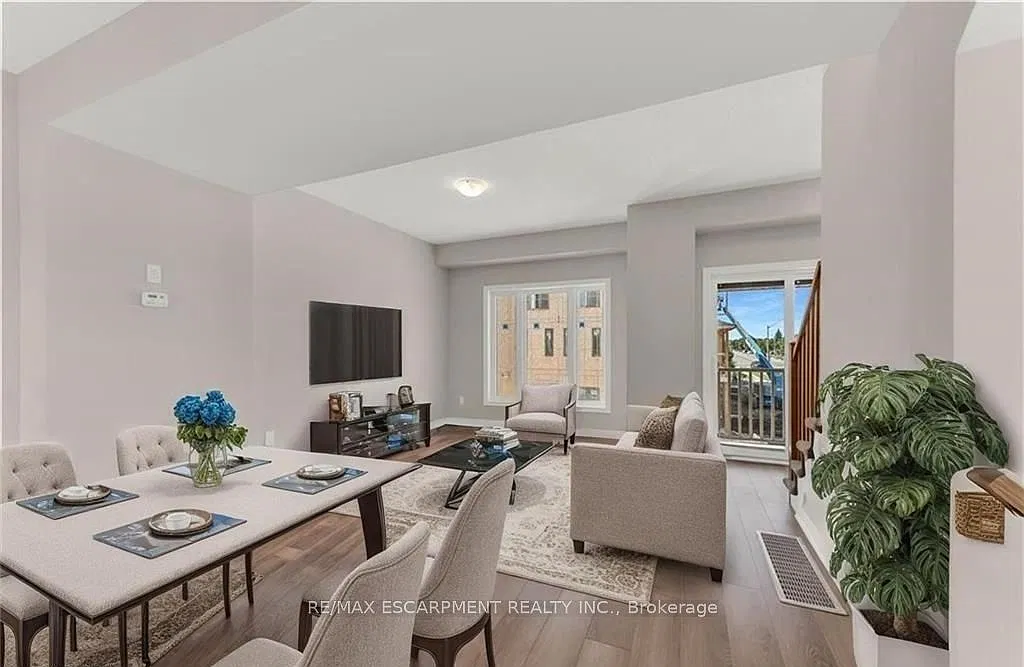 2 bed, $2,595 — Photo 2