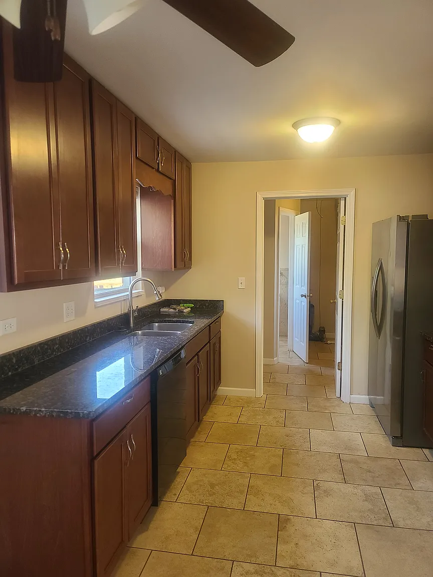 28 E 14th Pl photo 1