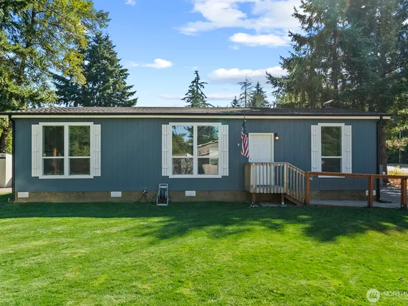 12813 Ridge Cir E, Bonney Lake, WA 98391