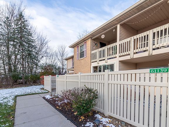 2nd image of 61137 Greenwood Dr