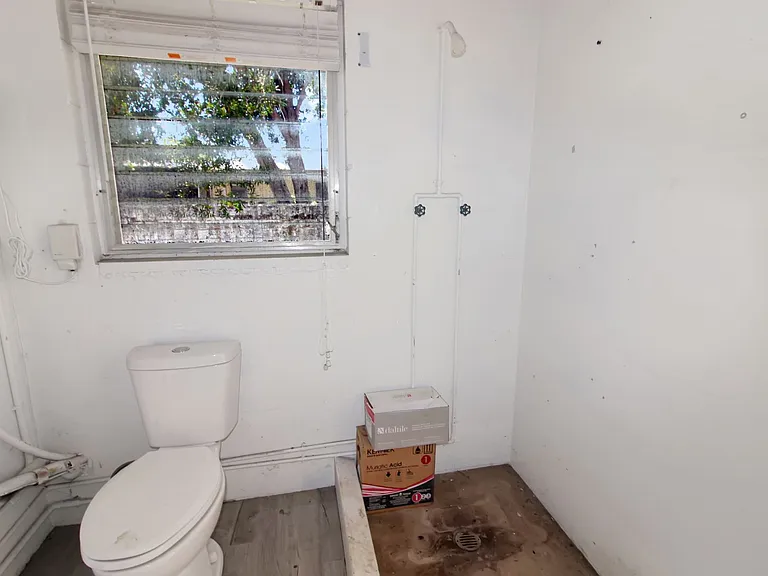 1311 E Gate Dr — Photo 16