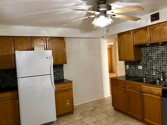 4th image of 8541 W Bryn Mawr Ave APT 1N